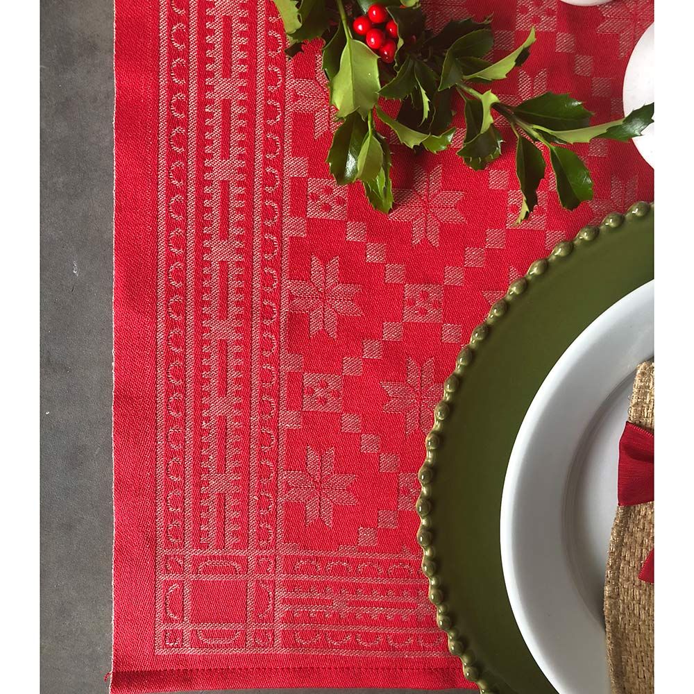 Traditional Red Table Runner | White Flower Farm